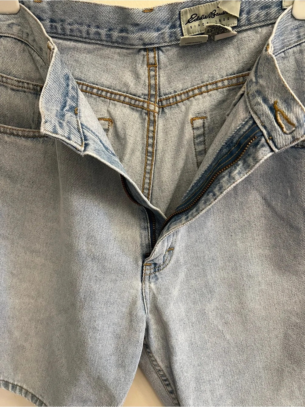 Vintage Eddie Bauer Light Blue Denim Men’s Shorts Jorts Size 38